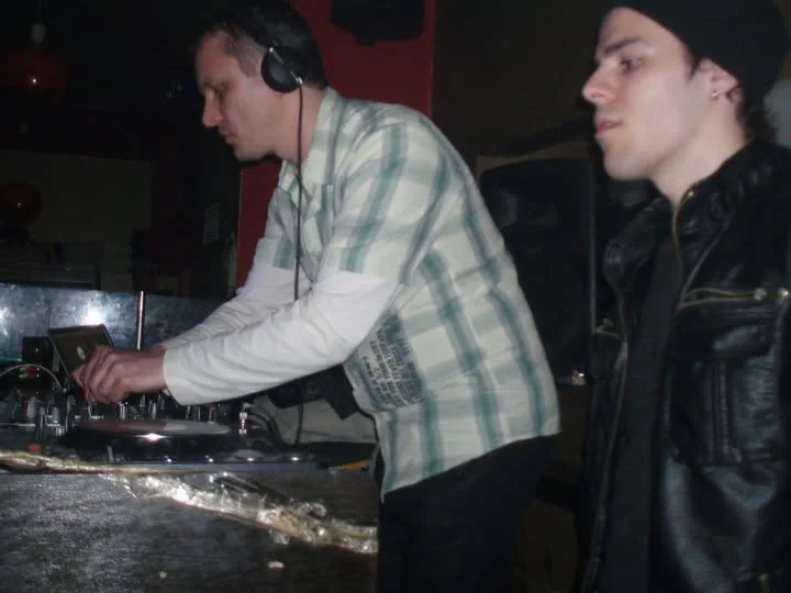 Alen Oversound tijekom live DJ seta